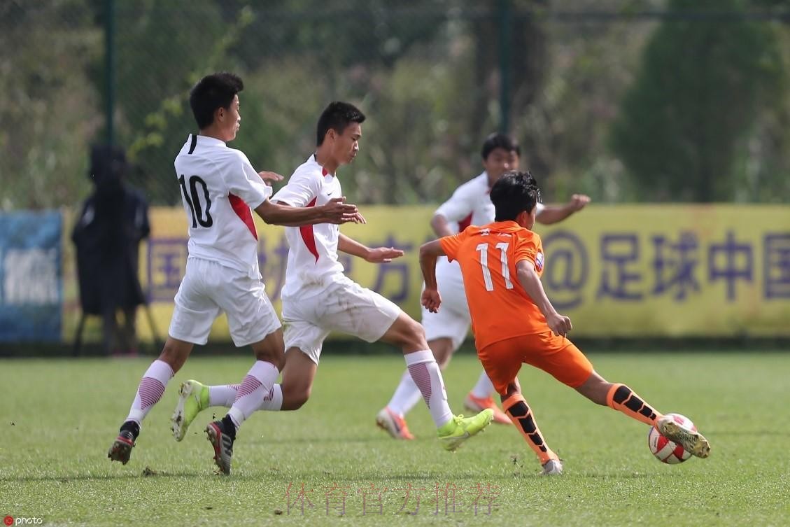 青超总决赛 | “恒大杯”U17组决出四强 上港门将连扑带射表现神勇